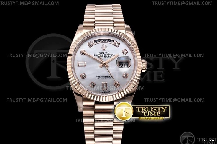 1202 RDD0223A – DayDate 36mm Packable 702